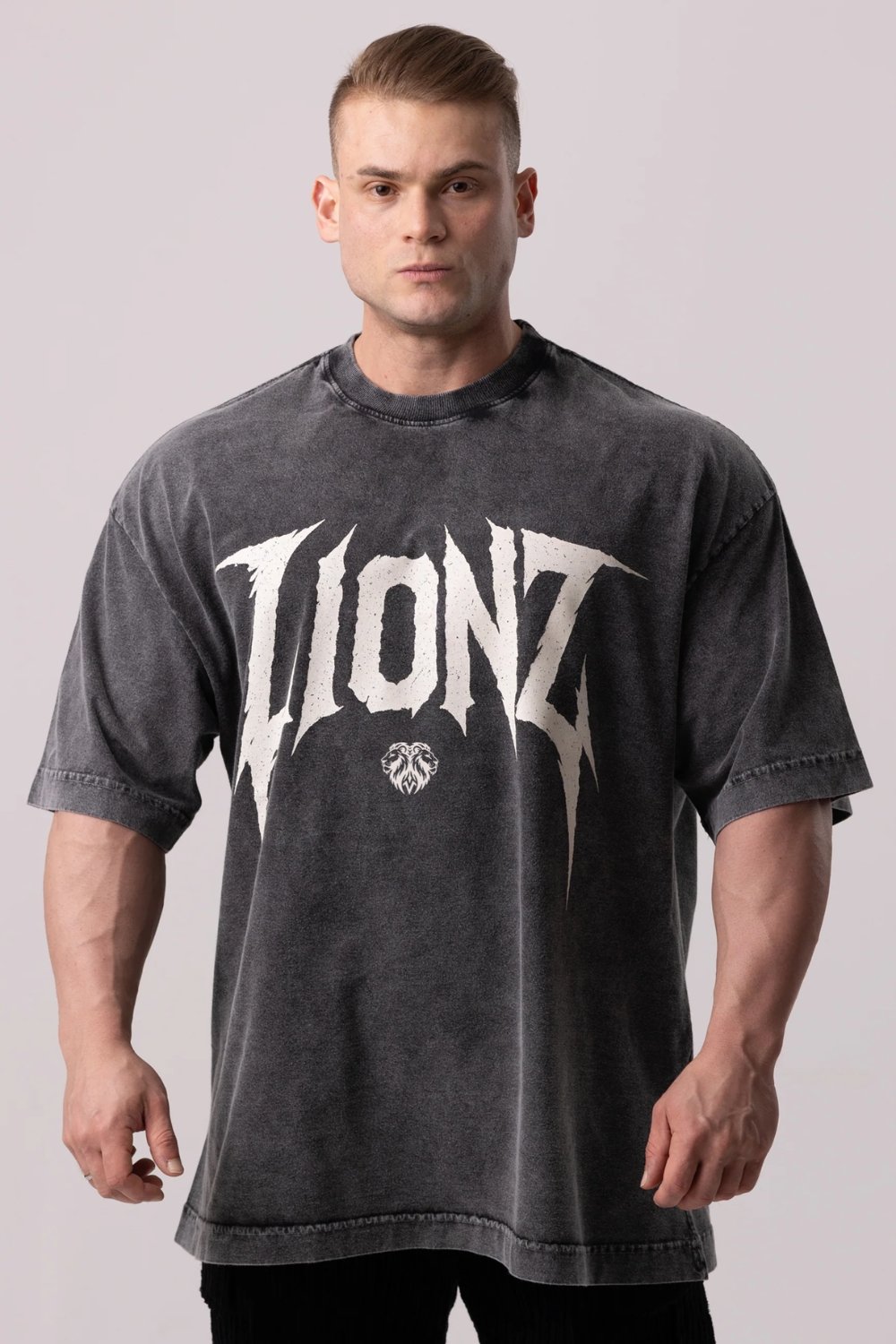 L2 (8) King Mode Oversized Tee - Image 9